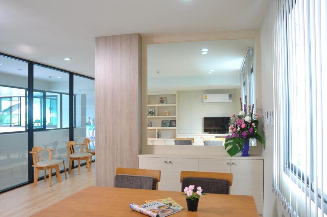 צ'ון בורי Vc Residence - Chon Buri מראה חיצוני תמונה